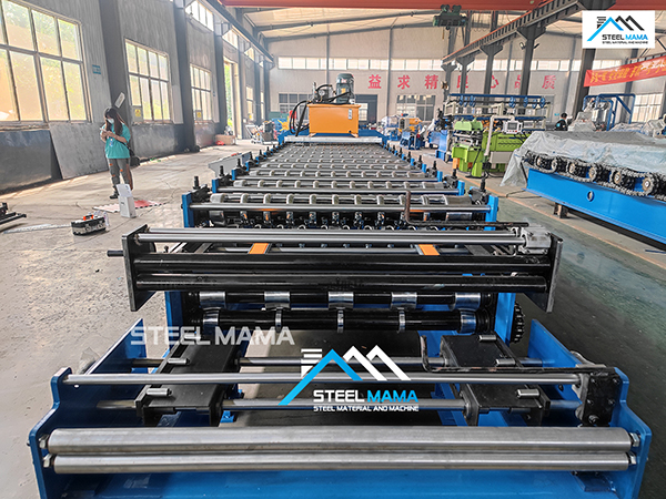 Máquina formadora de láminas para techos